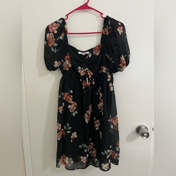 Floral dress - Picture 1 of 5